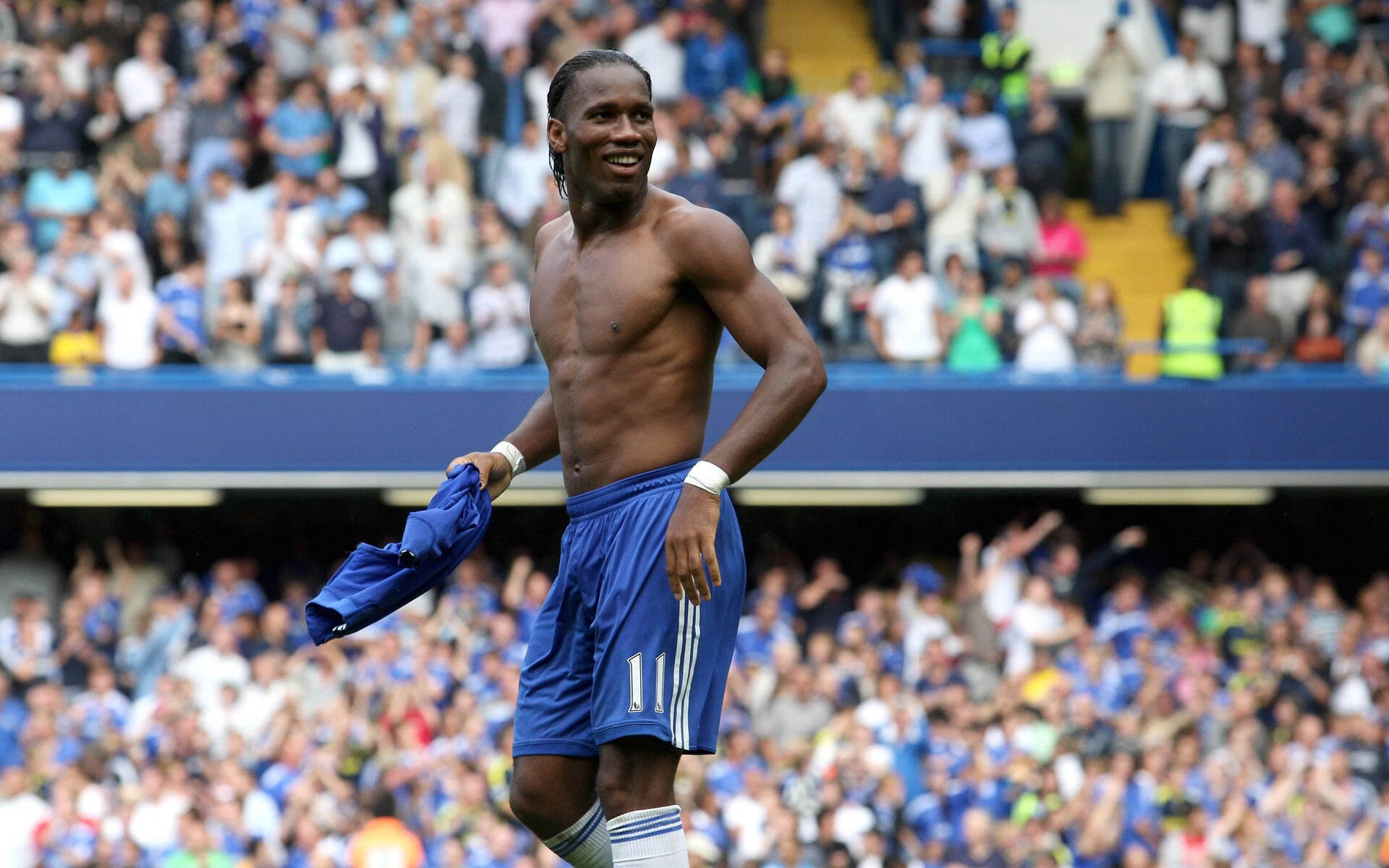 刷新纪录首场状态出色,法国队观众沸腾!,费德勒重返赛场赢得满堂喝彩