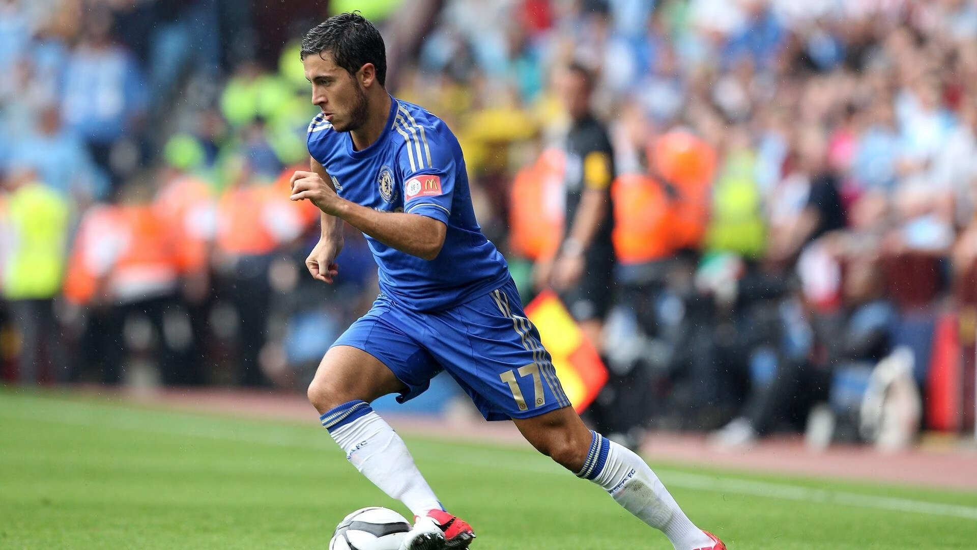 -综合格斗赛场焦点！巴西队对阵俄罗斯队，主力缺阵，替补球员挺身而出